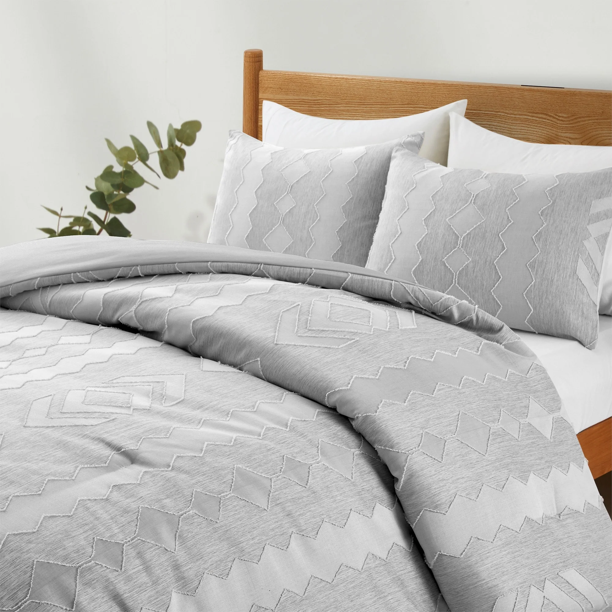 D6E99CE4-A2D2-78F7-EB1A-563167C694C4