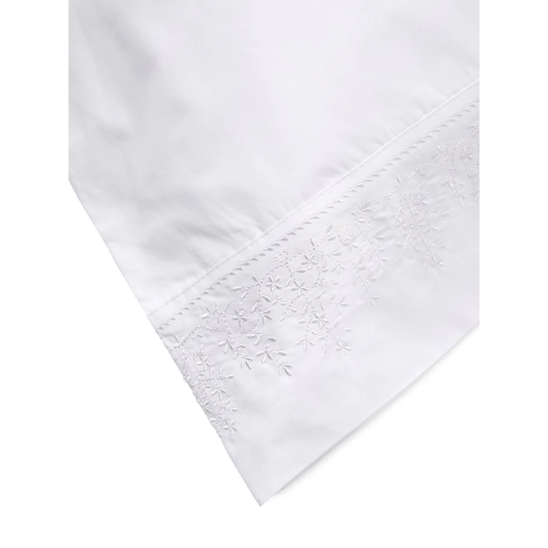 D863B5EA-B15C-B2BC-DCDC-FFAD1563F40F