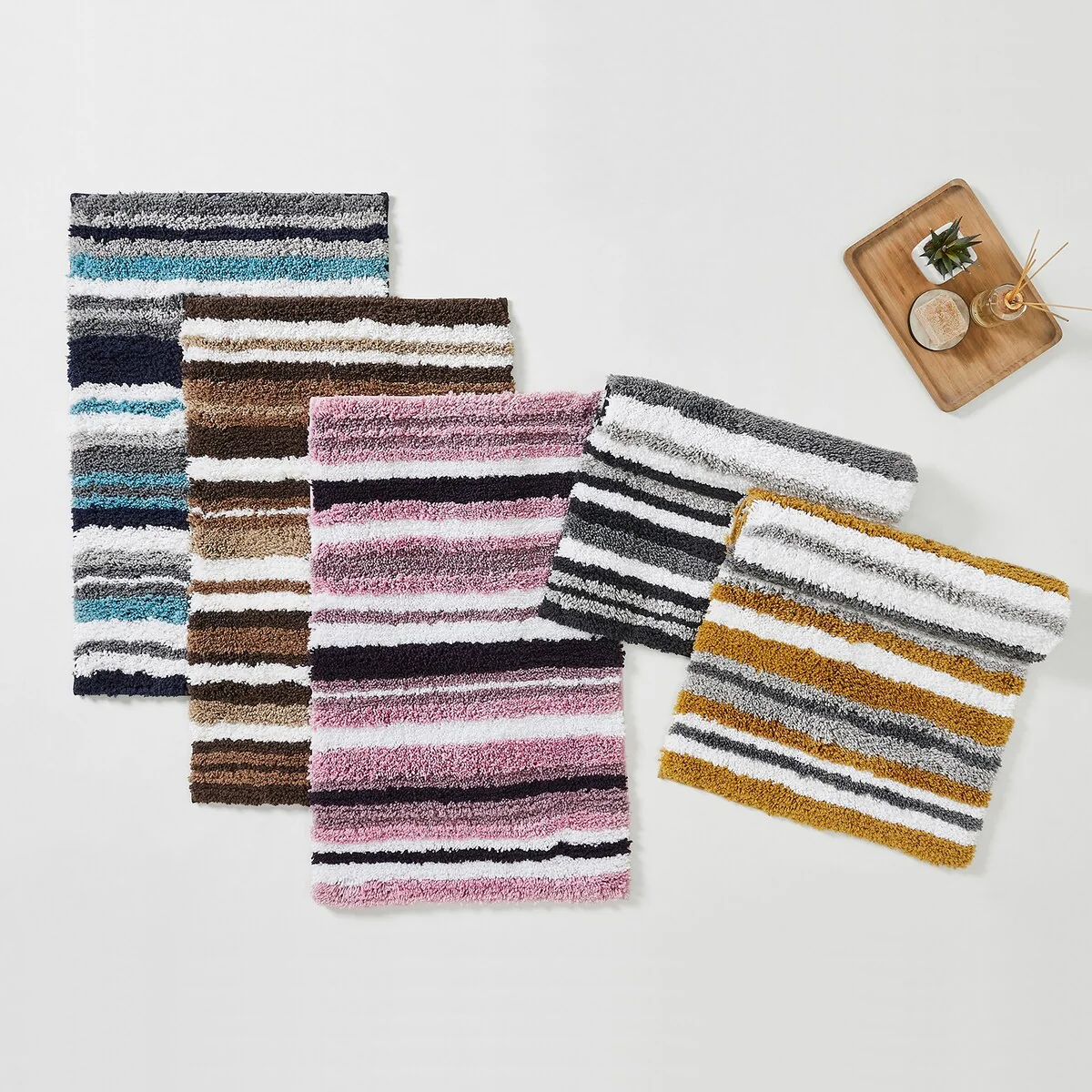 Better Trends Bath Rug 100% Polyester Super Absorbent Anti-Skid TPR Backing Bathroom Rug For Shower,Sink Mats Griffie Collection