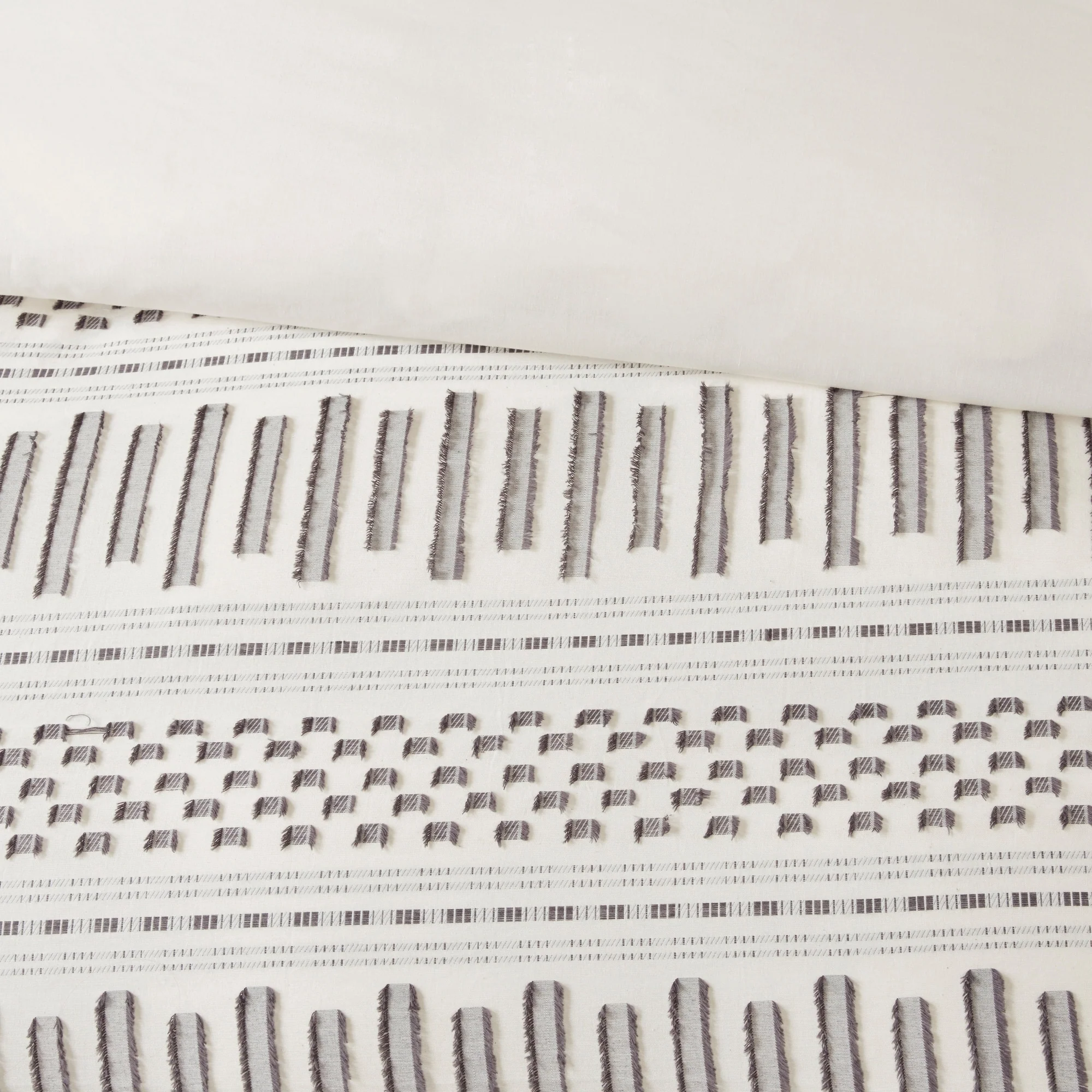 DFA1C787-5746-F4C1-3FF5-8C5B8FE1E317