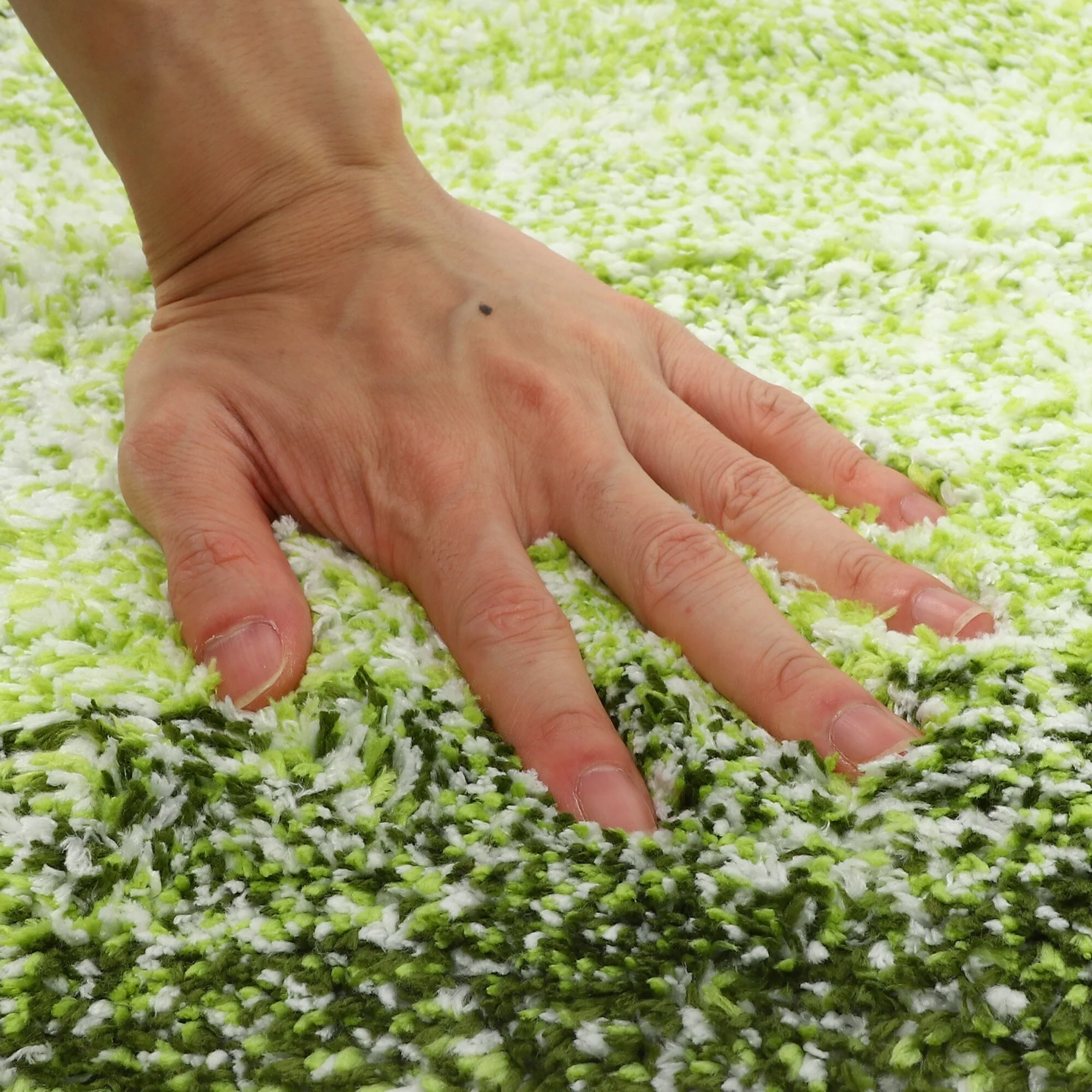 E122FF4A-547B-4D31-C644-4074018D8F44