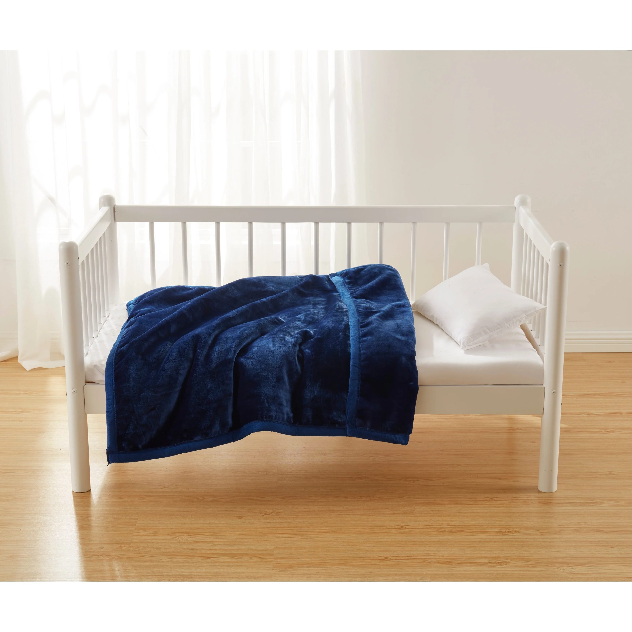 E38466DD-6AC0-A9DF-7B36-487BB77941E5