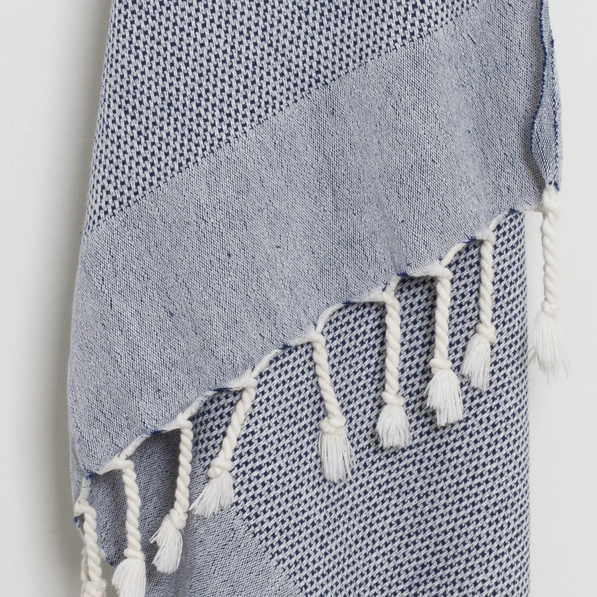 E3855E60-7338-4F78-1B0E-8688110DB892