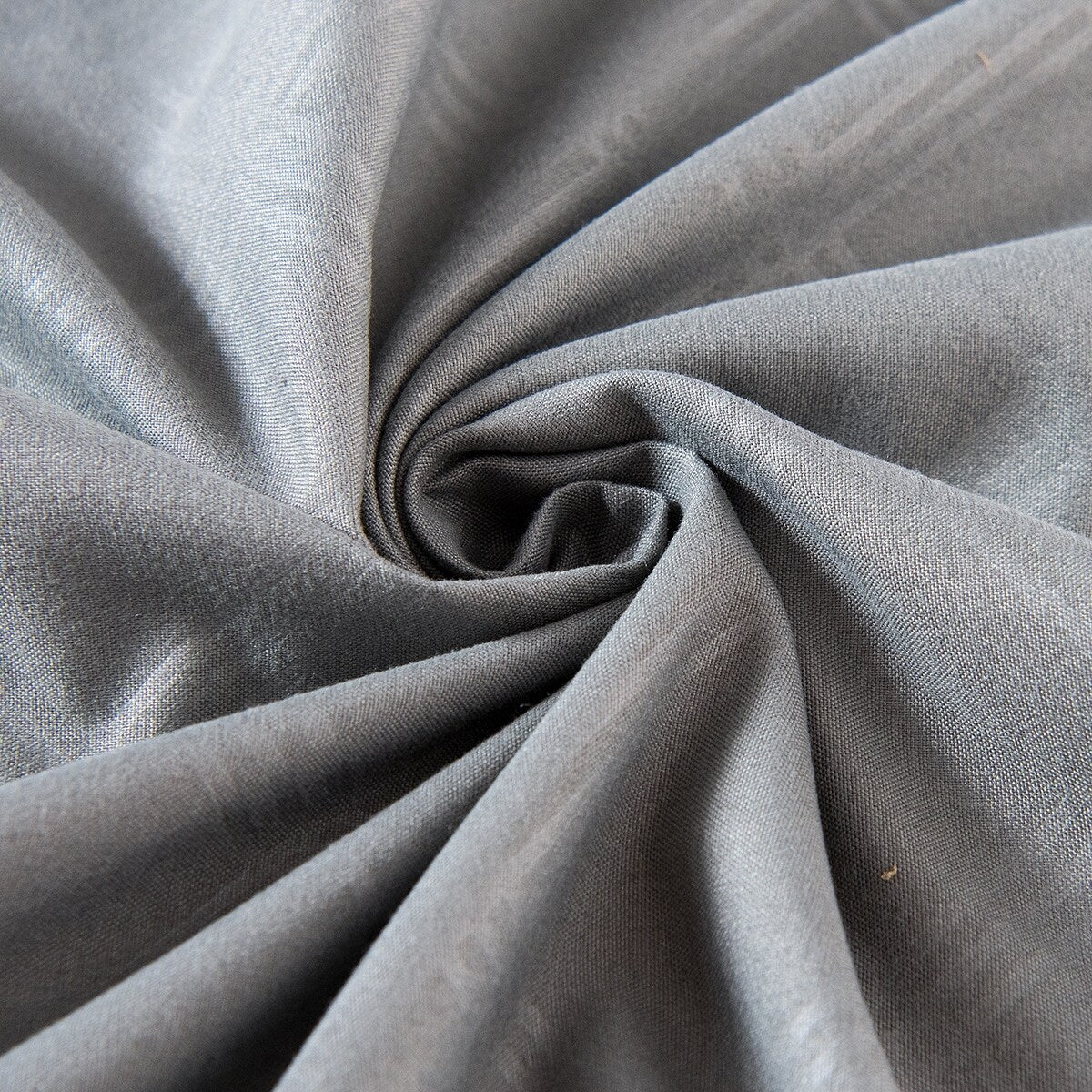 E43196BD-F019-3E38-2390-49569F54CBE8