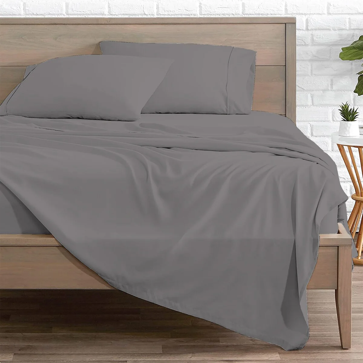 E47EB1BE-A2F6-30C5-E258-1358654868CE