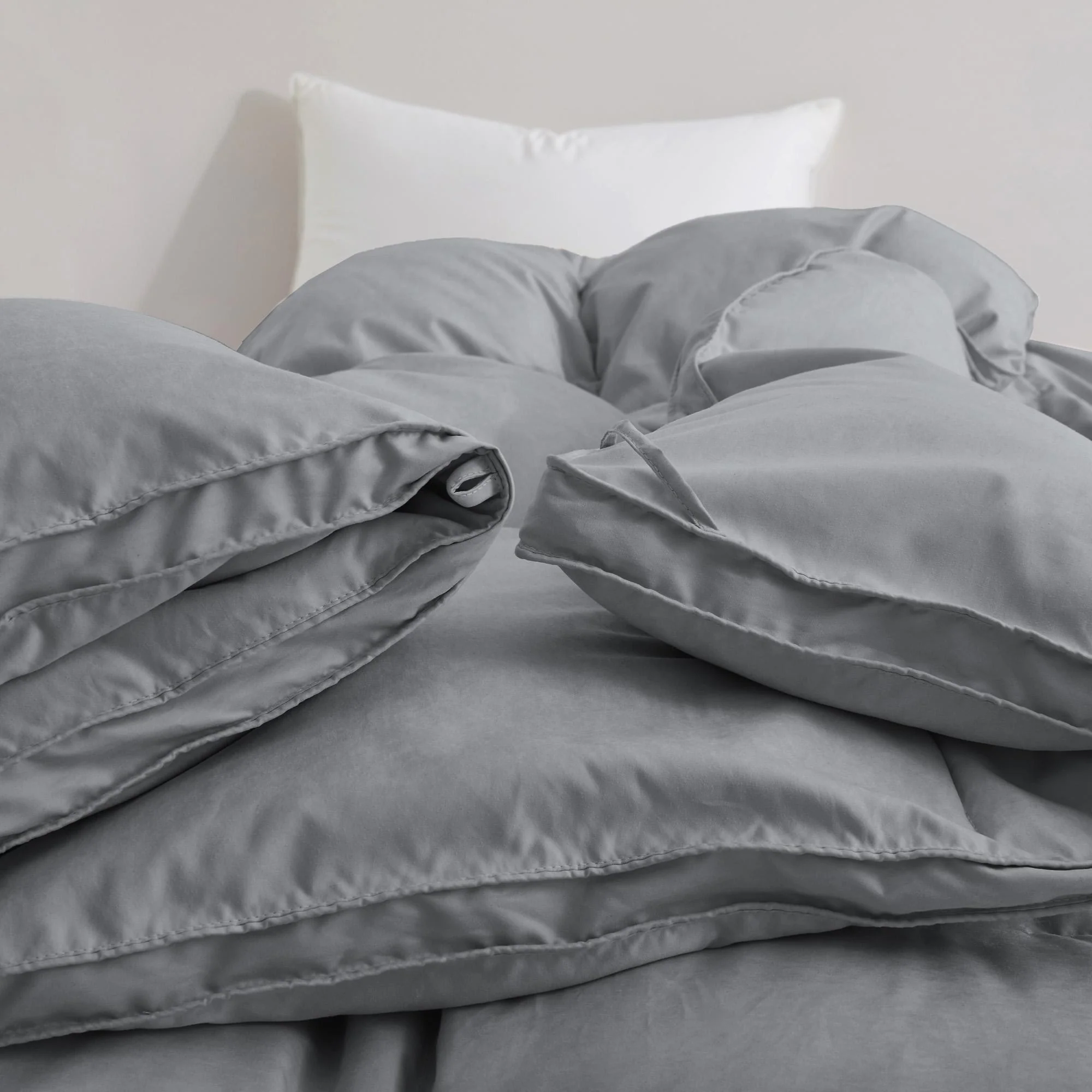 E6EC85FA-EC8E-6EAE-8742-EB076D5059C6