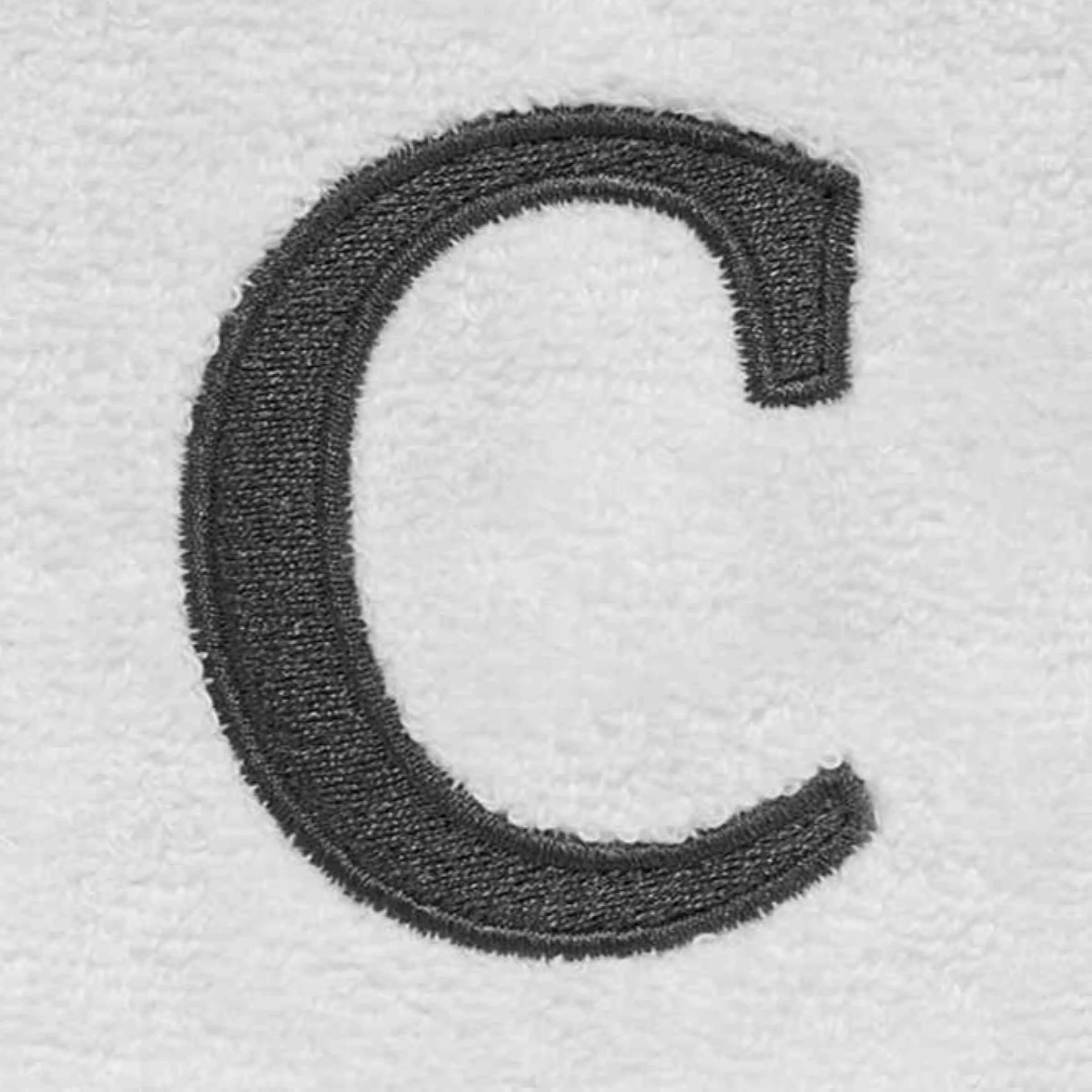 E6F03970-4B6A-AA47-D63C-7185E4C06325