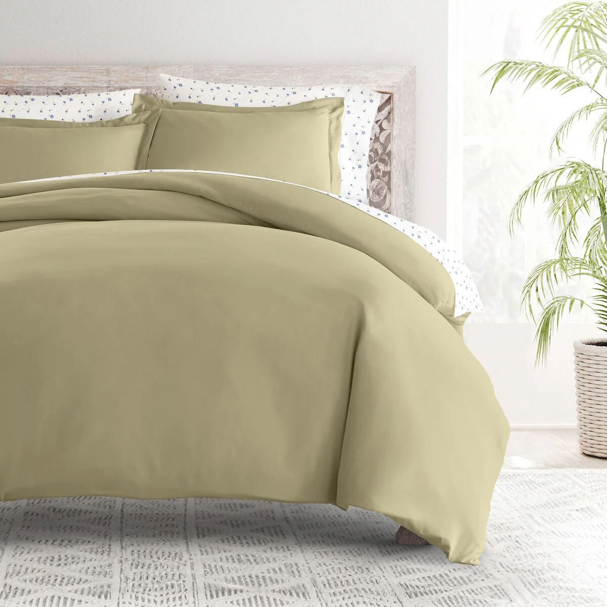 8pc Solid Duvet Bundle