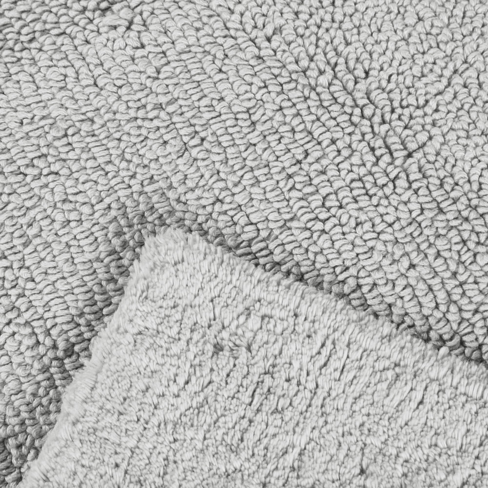 E9865D82-E9DF-D50C-3040-49B74FF51EC5