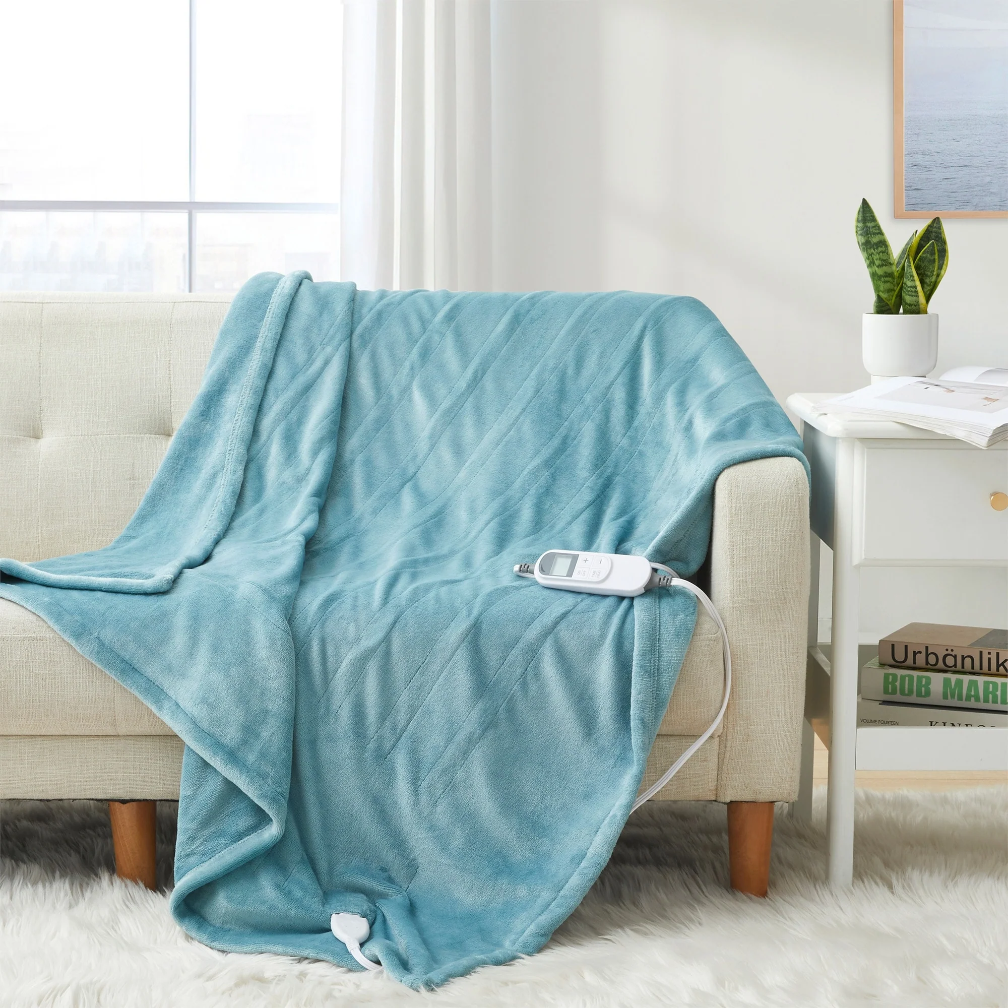 EBAA5072-C924-4836-B12F-D968F751DADC