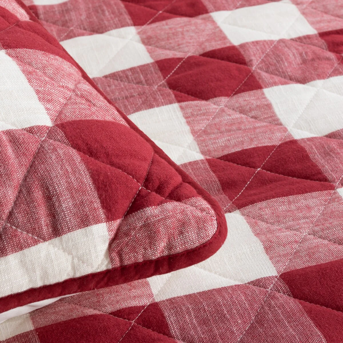 EE12EE8B-EB30-9758-4A15-CFA1DE945A4D