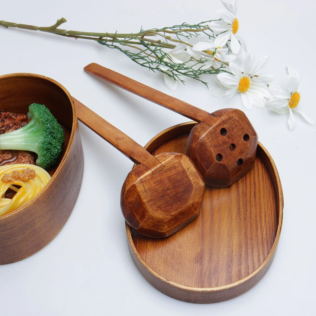 EF94BF9F-E179-3E92-A608-381E84E5A70E