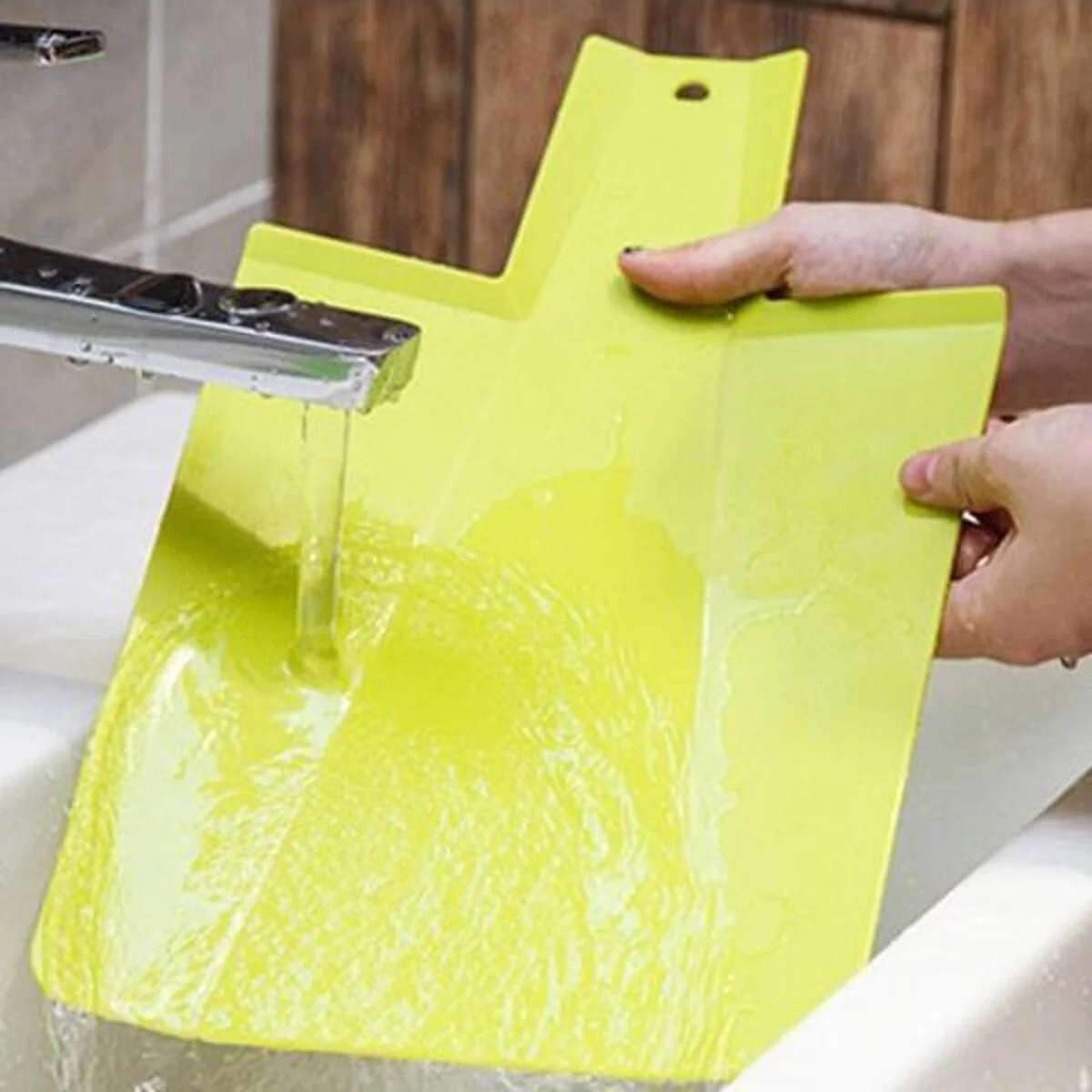 F1CF3F95-B3F8-81BB-3986-0F1FA0A570C9