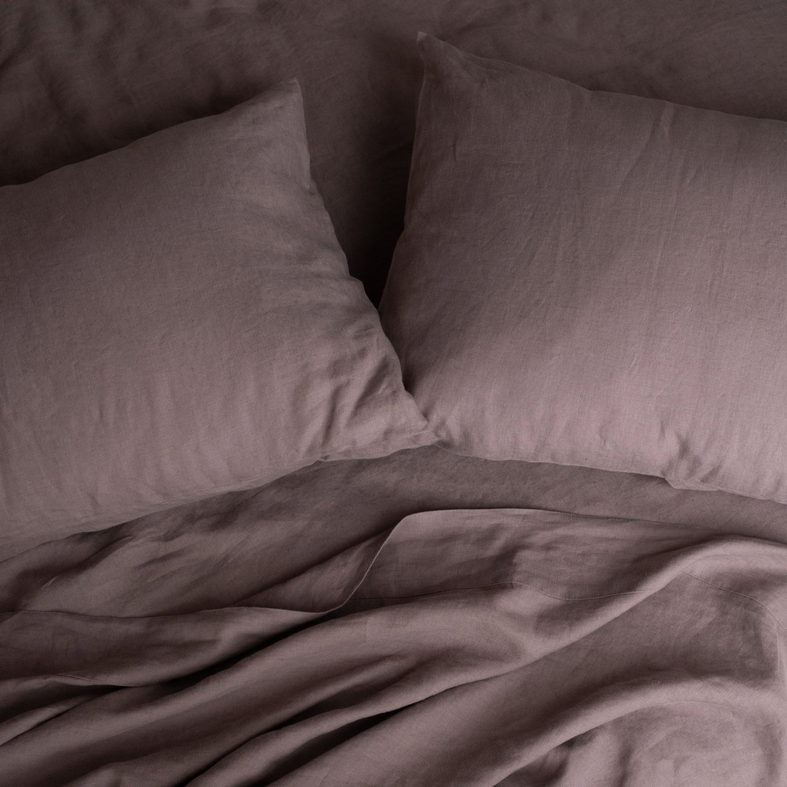 F264B01A-B8B4-94E4-A8FF-1E6E0C48571B