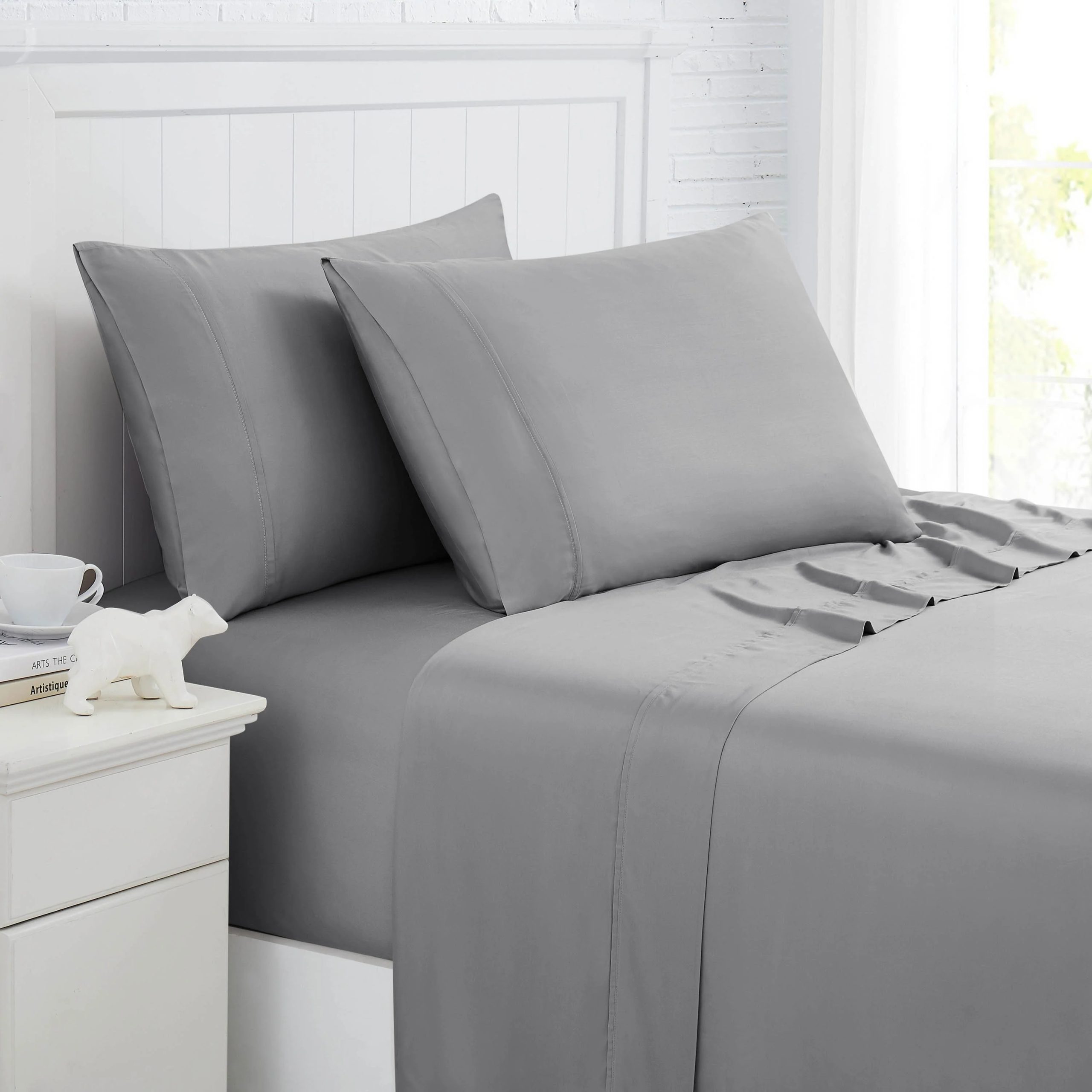 F4B077C8-FC2F-1324-3373-3E8F514BB15E