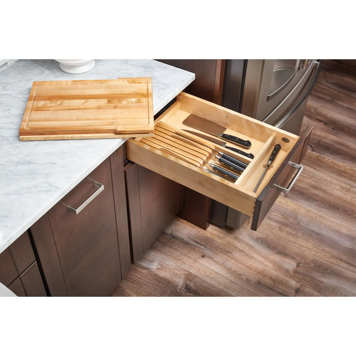 F6856769-672B-C3C3-DEFC-C48C7DBE4E8B