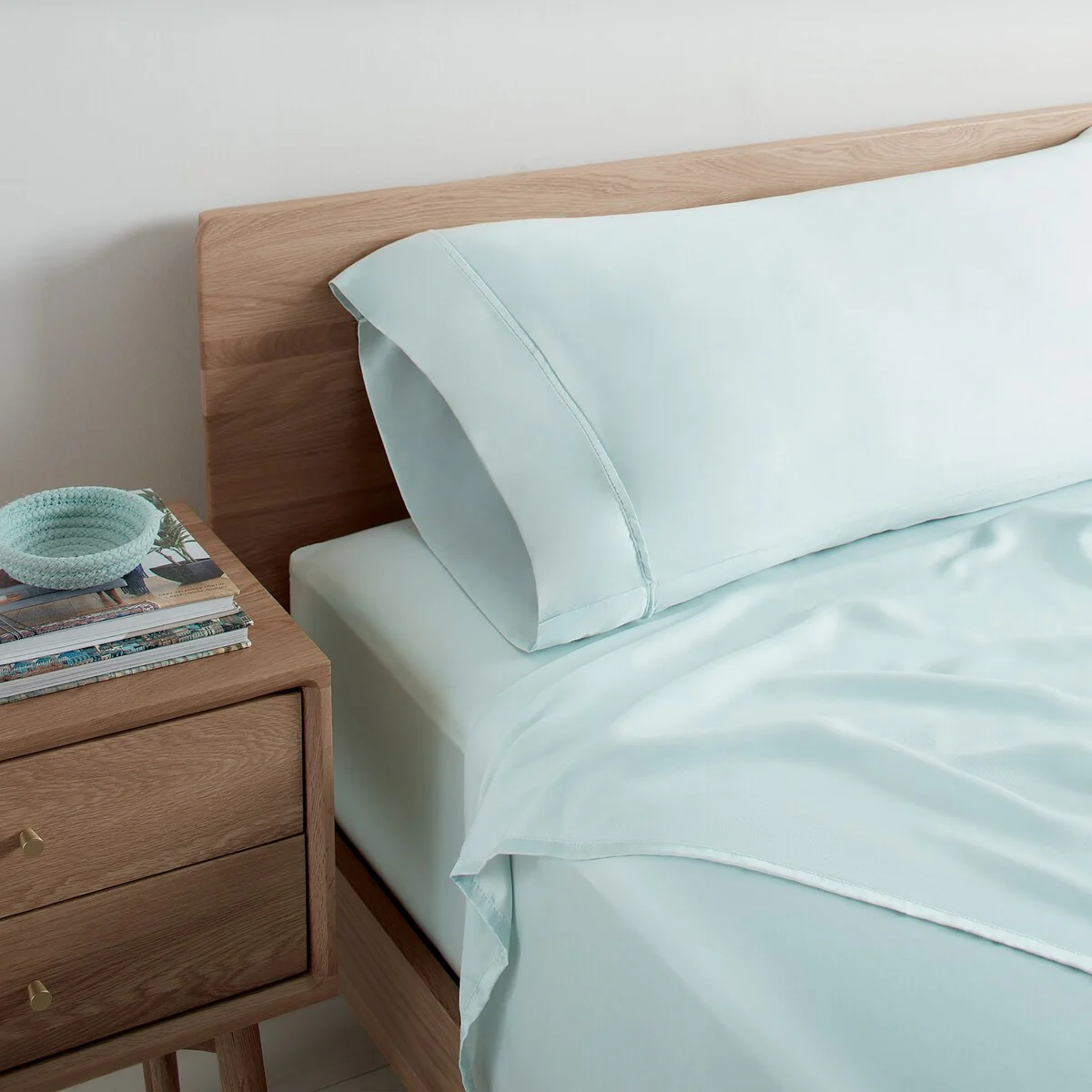 F89DB67A-A23B-CD05-1882-A1411BD25F8F