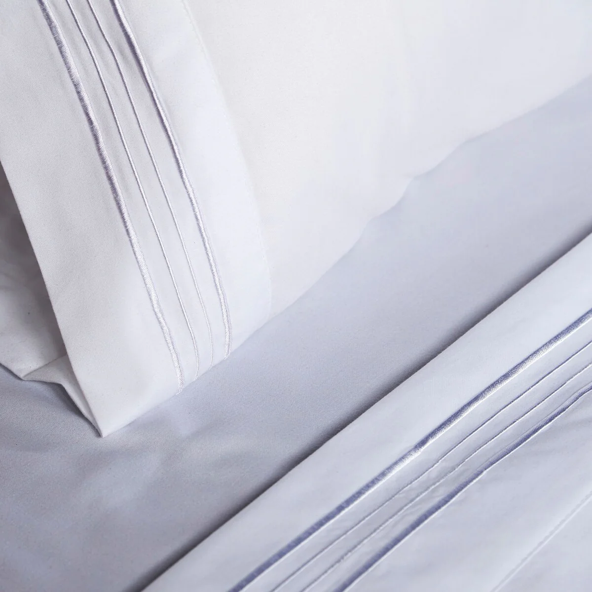 F8F77698-2FDB-54D6-FE2D-67B6A3510AC4