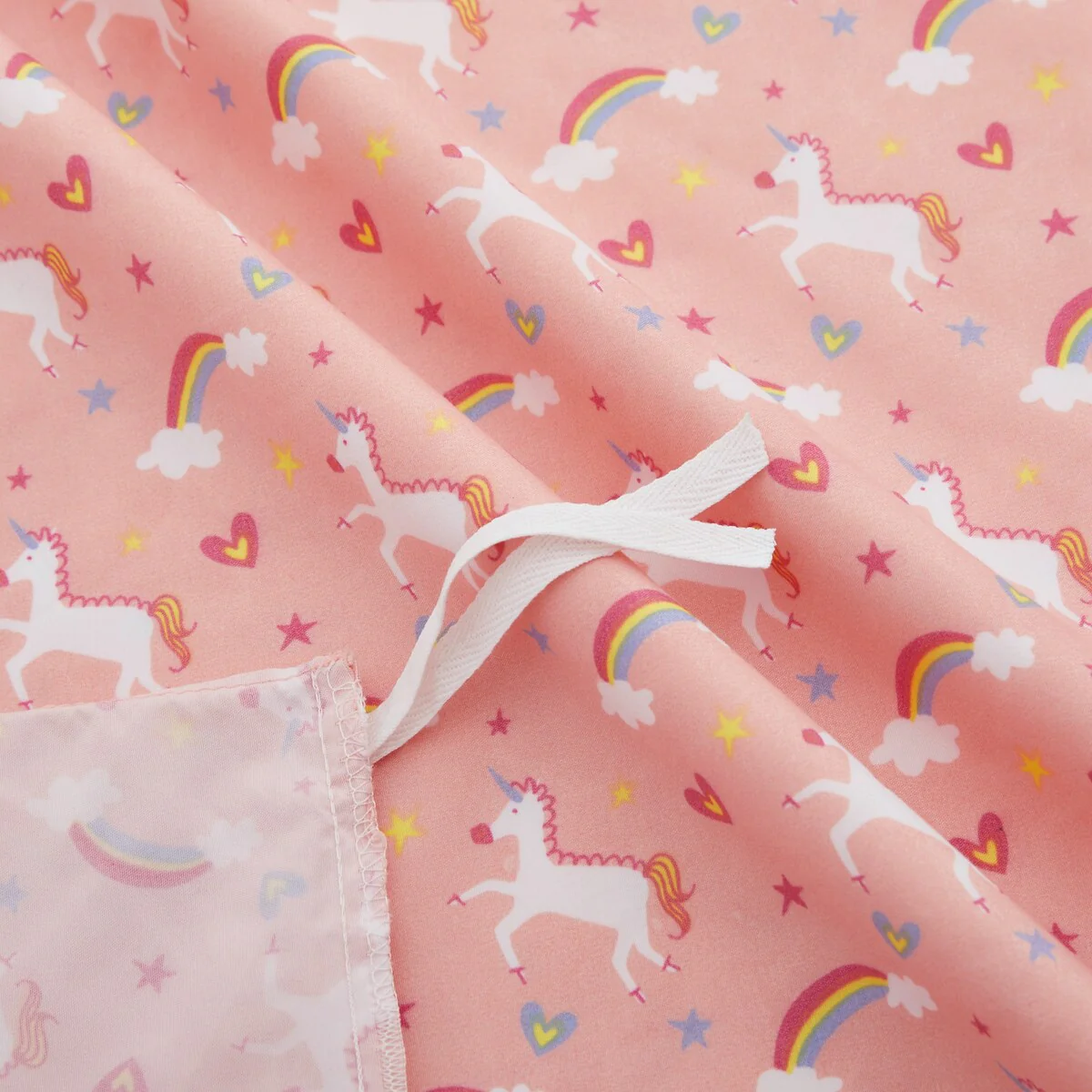 F9DFFE2D-D0E6-0A58-29CD-9D7D705136D9