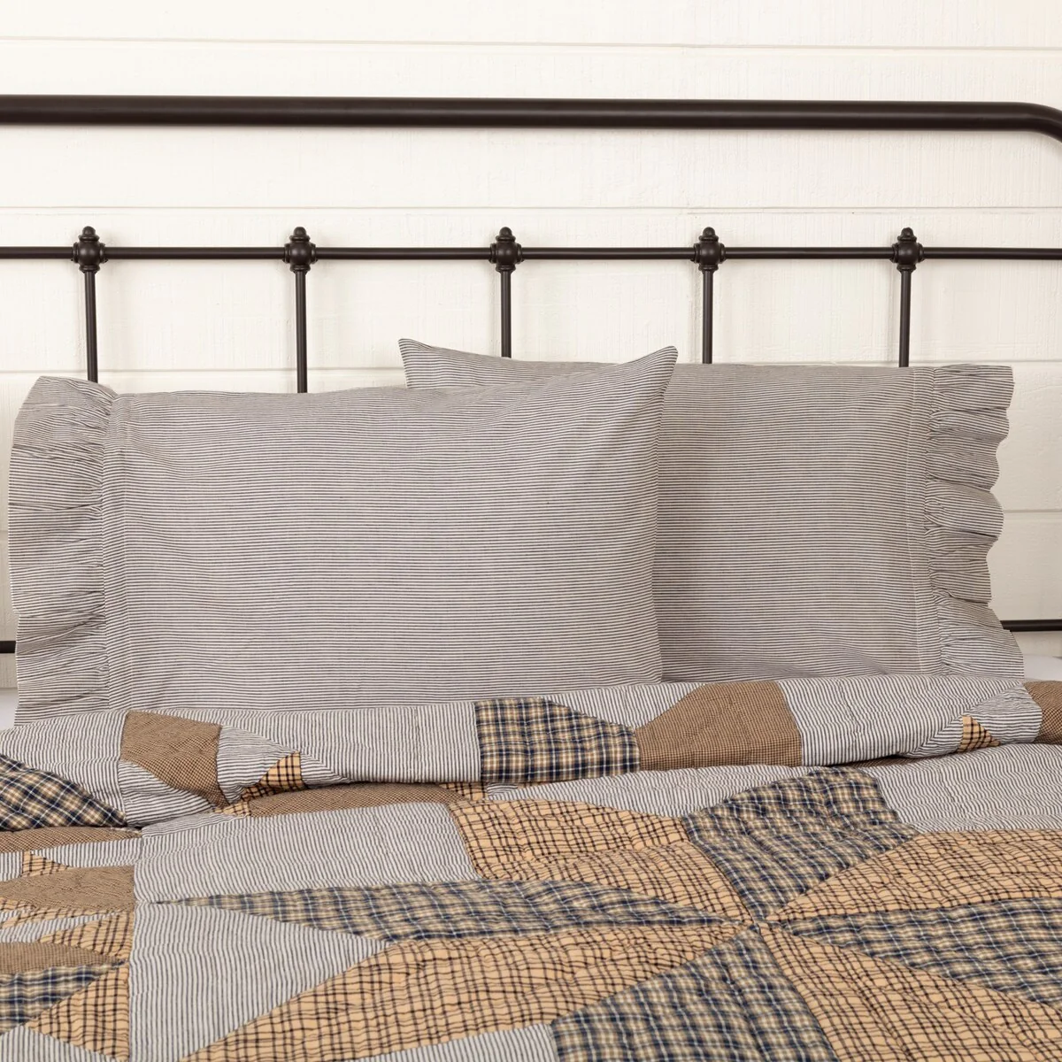 FA8F74EE-247C-3E56-F176-A246E9963261