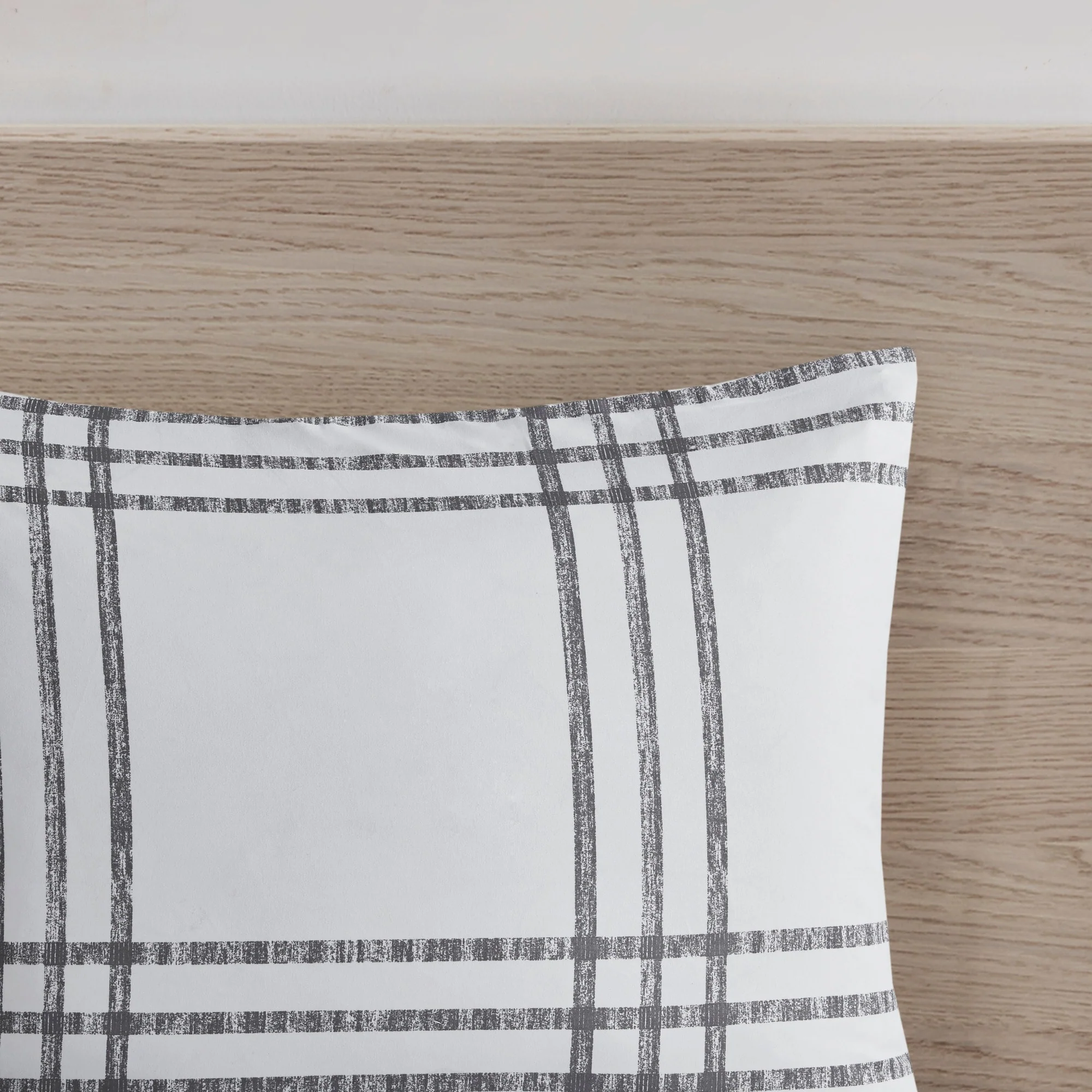 FAE1A79F-0658-4B8F-A0BE-E7B11327C5F3