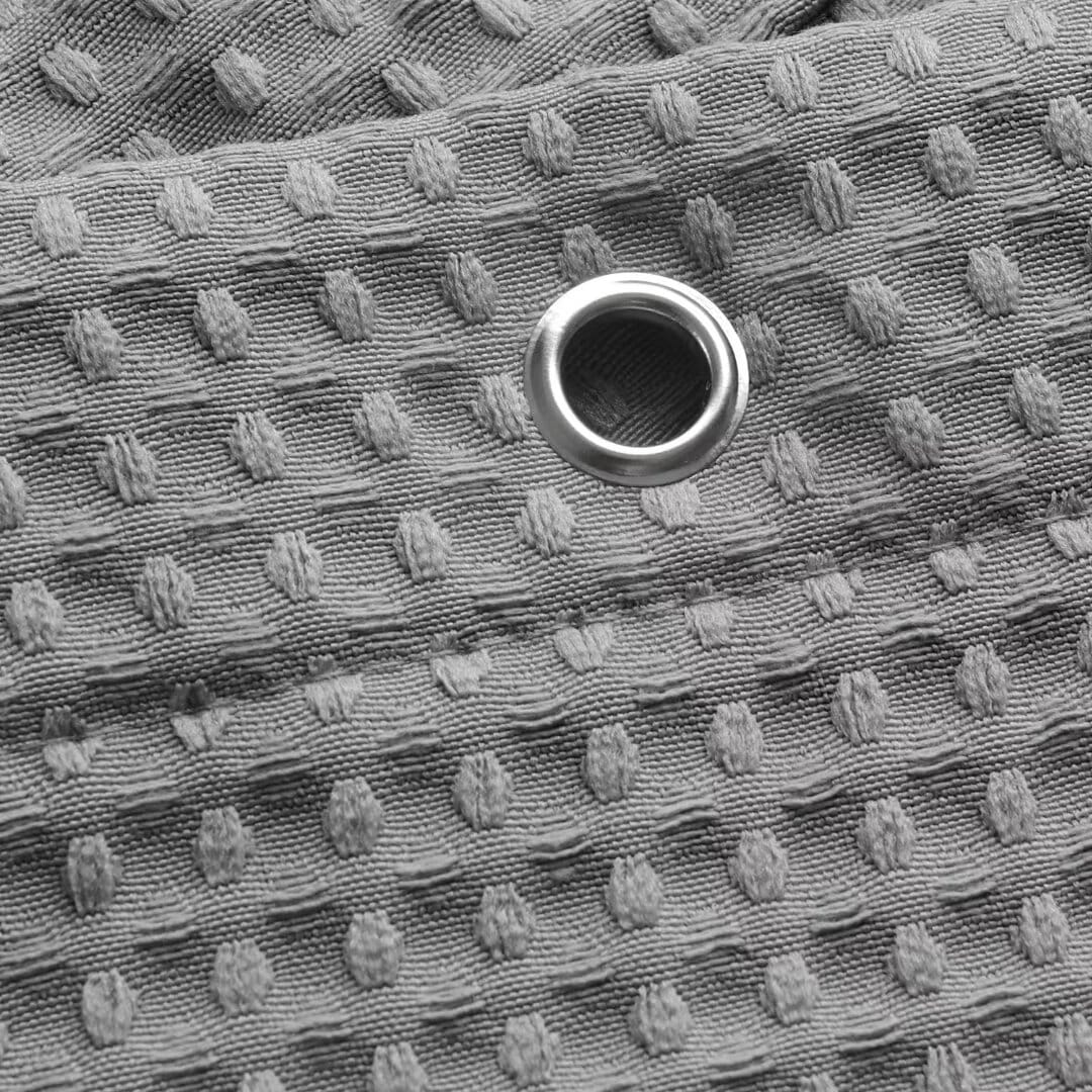 FAE6B185-59AE-CC5C-F4BE-DF21E5F93C5D