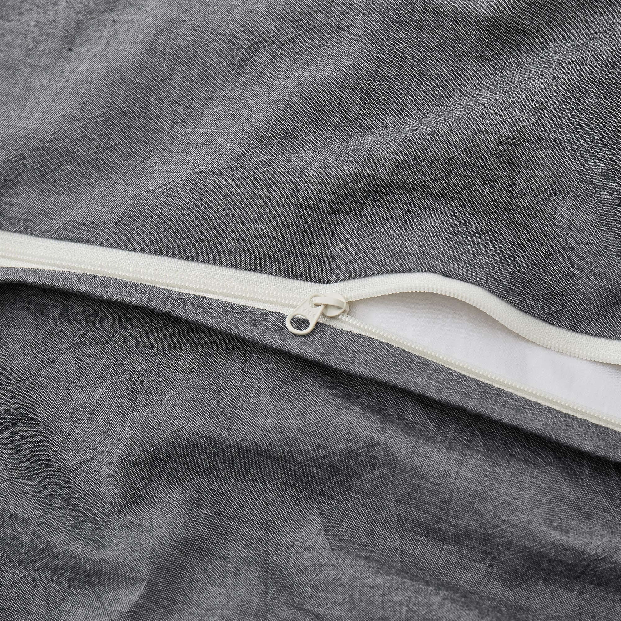 FD7A082B-DB57-6280-753F-A874CDECC83A