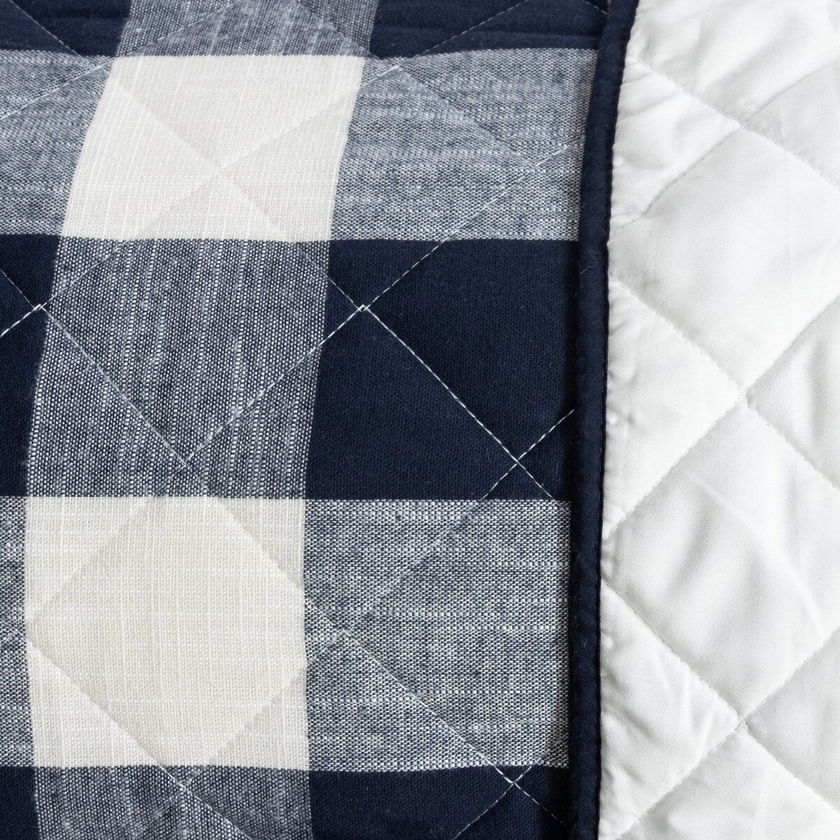 FE52B781-2B28-D3AD-13E9-28BB660BCC7C